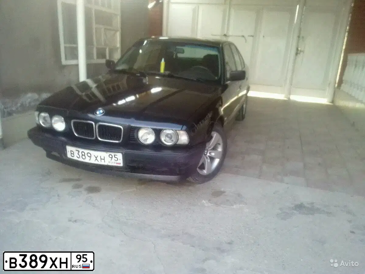Фото автомобиля BMW SERIE 5, 1994 — госномер В389ХН95. Цвет: ЧЕРНЫЙ