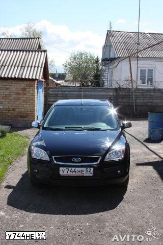 Фото автомобиля FORD FOCUS, 2008 — госномер У744НЕ52. Цвет: ТЕМНО-СИНИЙ