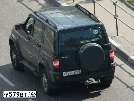 Фото автомобиля UAZ PATRIOT, 2012 — госномер Е490ХХ702. Цвет: АМУЛЕТ МЕТАЛЛИК