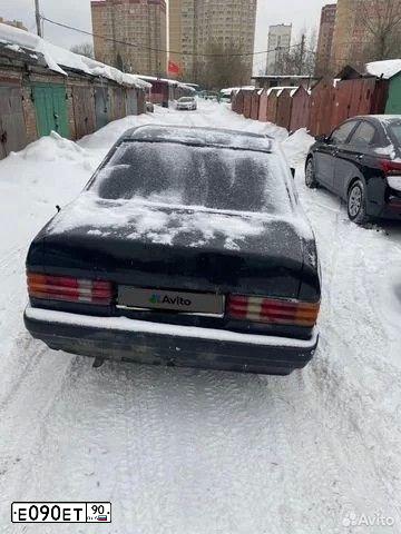 Фото автомобиля MERCEDES C-KLASSE, 1991 — госномер Е090ЕТ90. Цвет: СЕРЫЙ