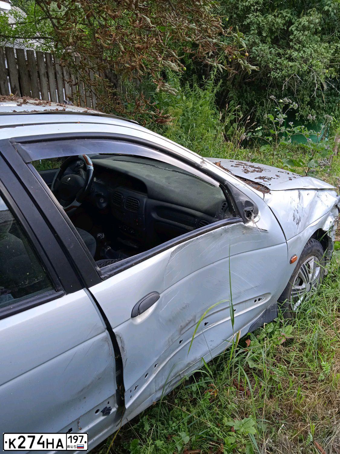 Фото автомобиля RENAULT MEGANE, 2003 — госномер М869РВ67. Цвет: Серо-голубой