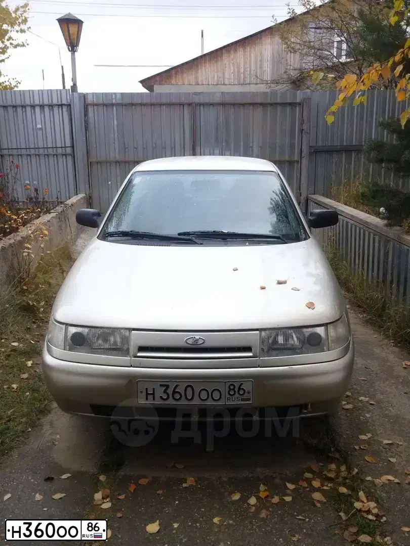 Фото автомобиля LADA 2110, 2005 — госномер Н360ОО86. Цвет: СЕРЕБРИСТО - БЕЖЕВЫЙ