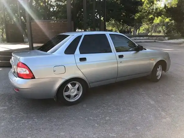 Фото автомобиля LEXUS RX, 2004 — госномер Е318МУ154. Цвет: ТЕМНО ЗЕЛЕНЫЙ