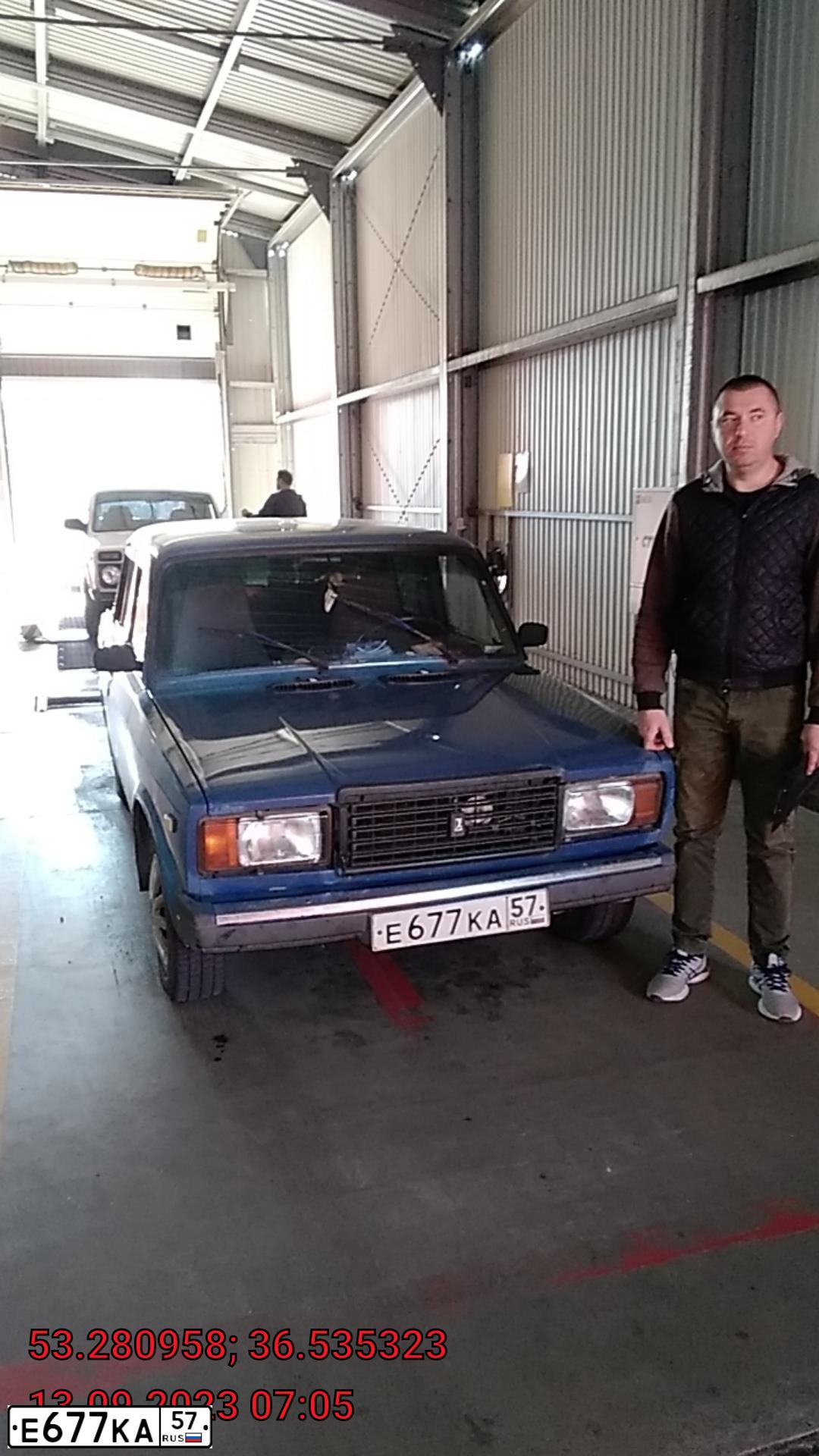 Фото автомобиля LADA 2107, 2007 — госномер М296ТР57. Цвет: СИНИЙ