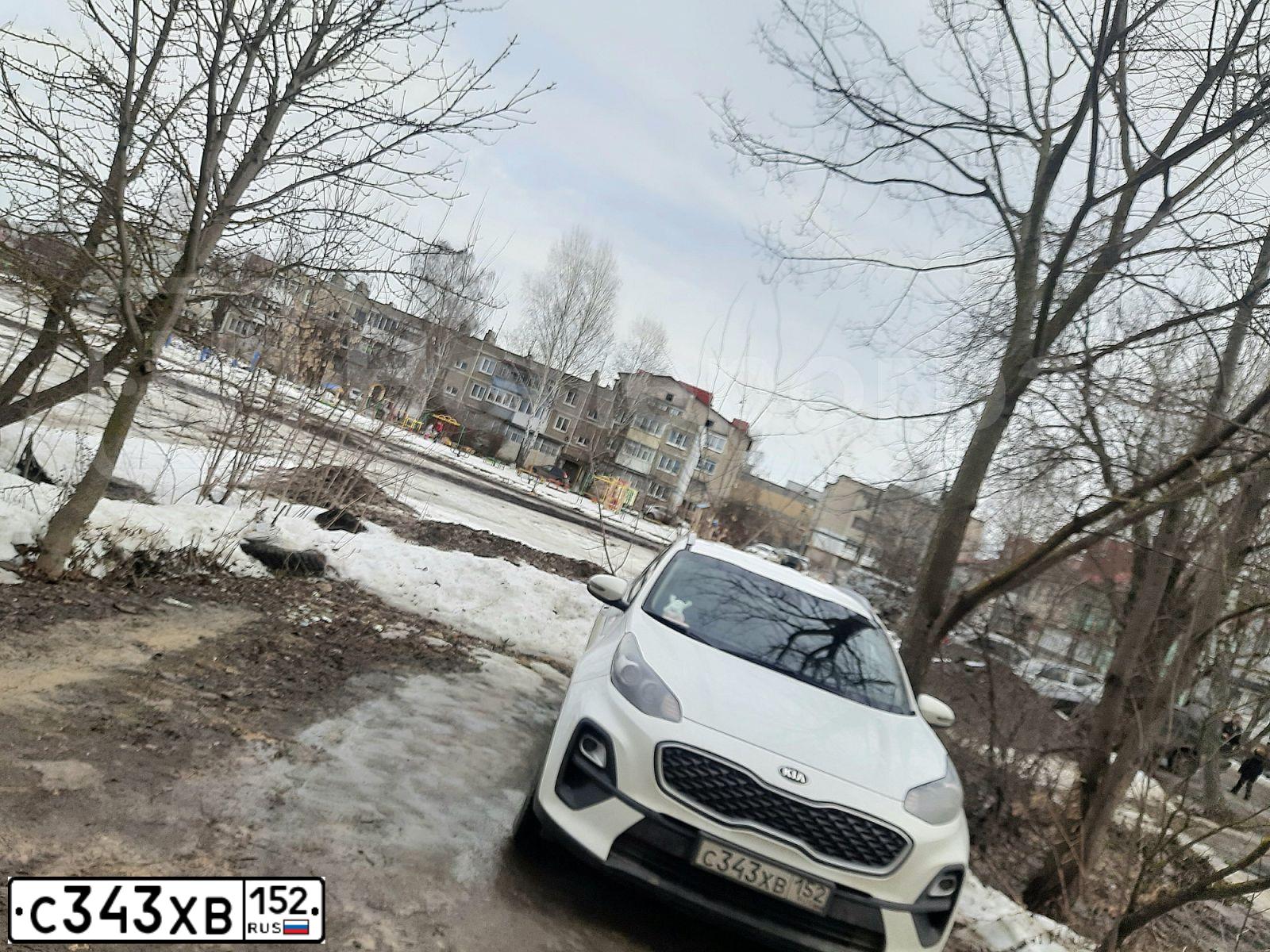 Фото автомобиля KIA SPORTAGE, 2020 — госномер С343ХВ152. Цвет: Белый