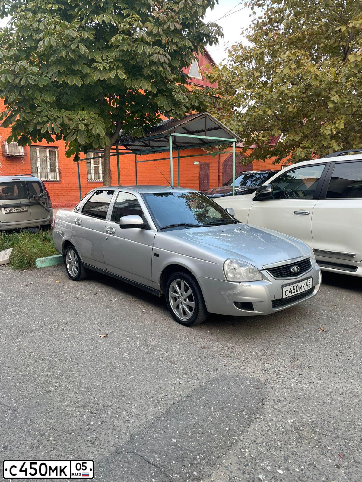 Фото автомобиля LADA 2170 PRIORA, 2012 — госномер С450МК05. Цвет: СВЕТЛО-СЕРЕБРИСТЫЙ МЕТАЛЛ