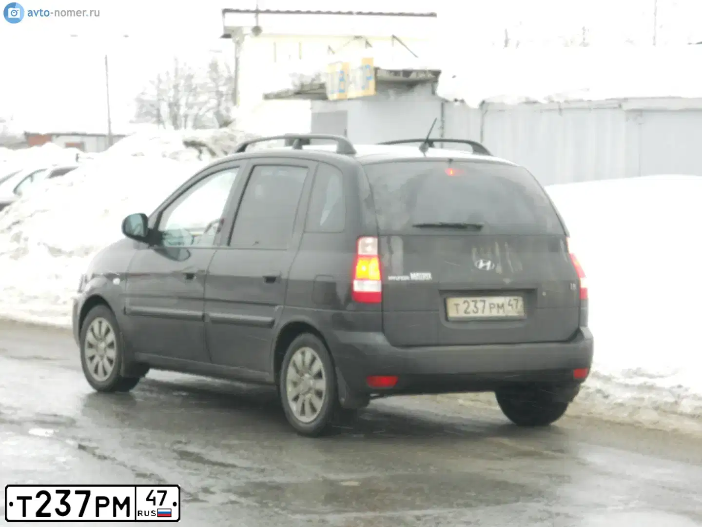 Фото автомобиля HYUNDAI MATRIX, 2009 — госномер Т859ХР178. Цвет: ЧЕРНЫЙ