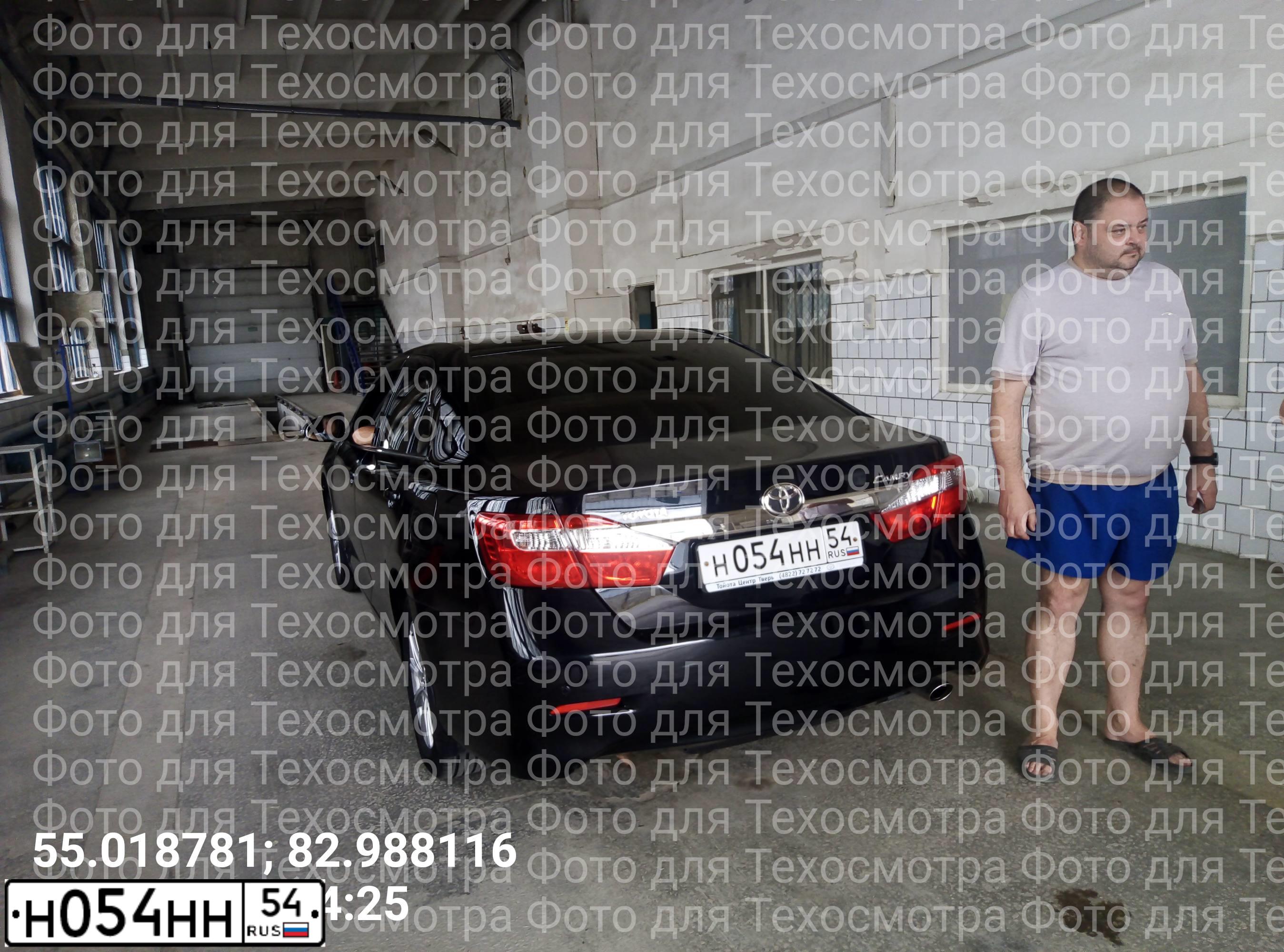 Фото автомобиля LEXUS GX, 2004 — госномер Н054НН54. Цвет: ЧЕРНЫЙ
