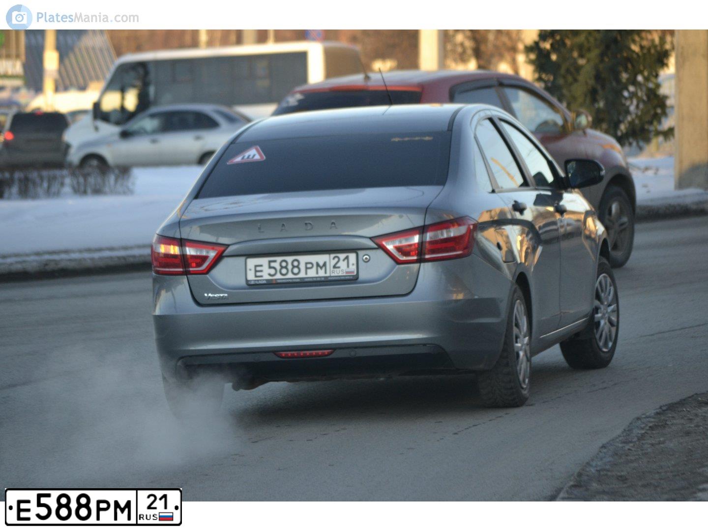 Фото автомобиля LADA VESTA, 2016 — госномер М561КЕ13. Цвет: Серый