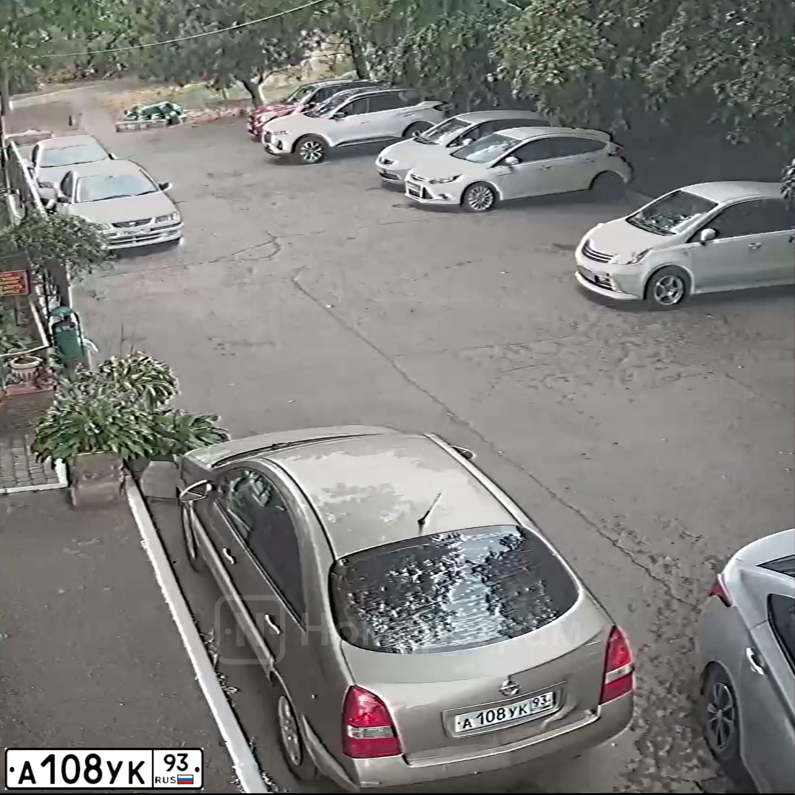 Фото автомобиля NISSAN PRIMERA, 2004 — госномер А108УК93. Цвет: ЗОЛОТИСТЫЙ