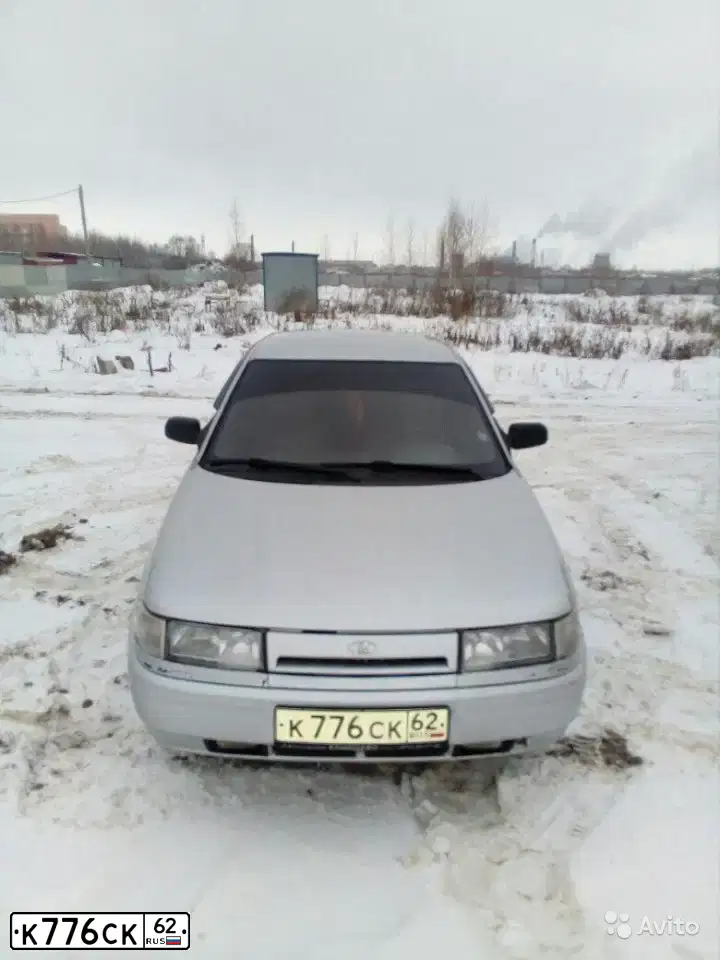 Фото автомобиля LADA 2112, 2006 — госномер Р050ОТ62. Цвет: СВЕТЛО-СЕРЕБРИСТЫЙ МЕТАЛЛ