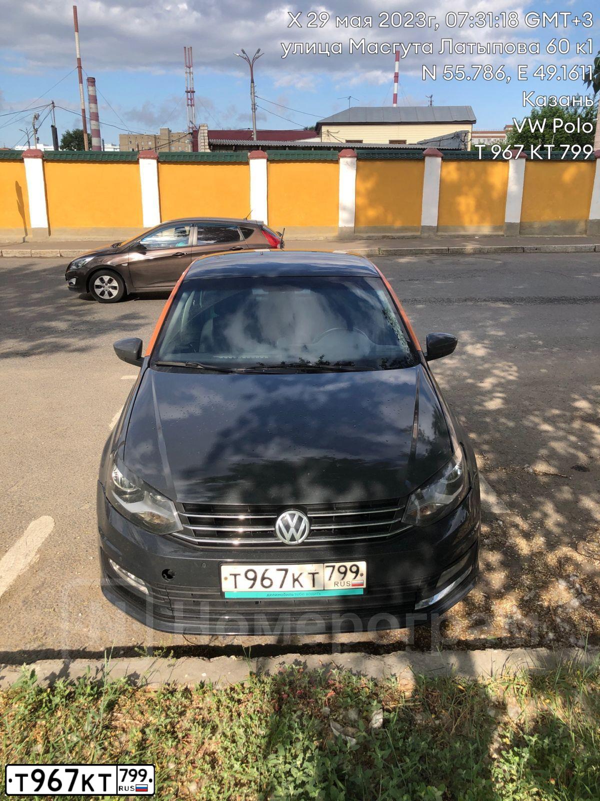 Фото автомобиля VOLKSWAGEN POLO, 2018 — госномер Т967КТ799. Цвет: СЕРЫЙ