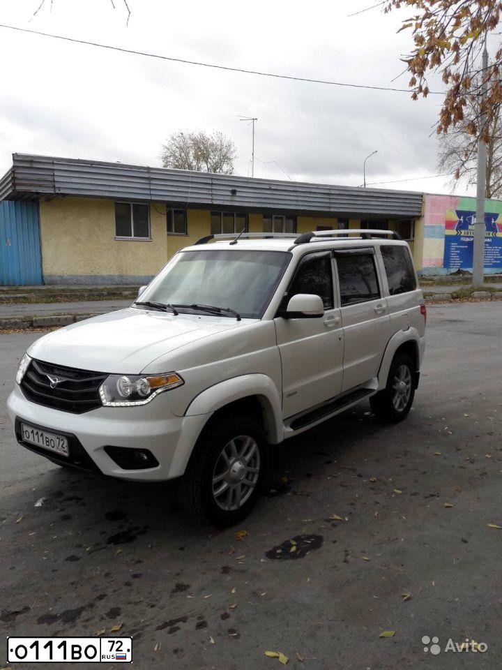 Фото автомобиля UAZ PATRIOT, 2015 — госномер Т494НО196. Цвет: Белый