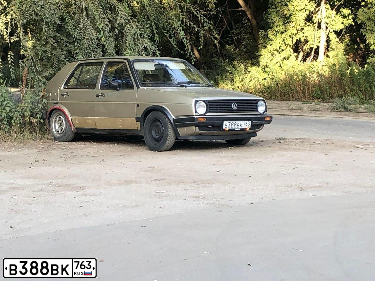 Фото автомобиля VOLKSWAGEN GOLF, 1985 — госномер В388ВК763. Цвет: БЕЖЕВЫЙ