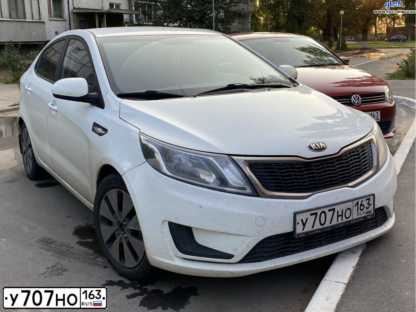 Фото автомобиля LADA GRANTA, 2018 — госномер Н232АВ134. Цвет: Золотисто-коричневый