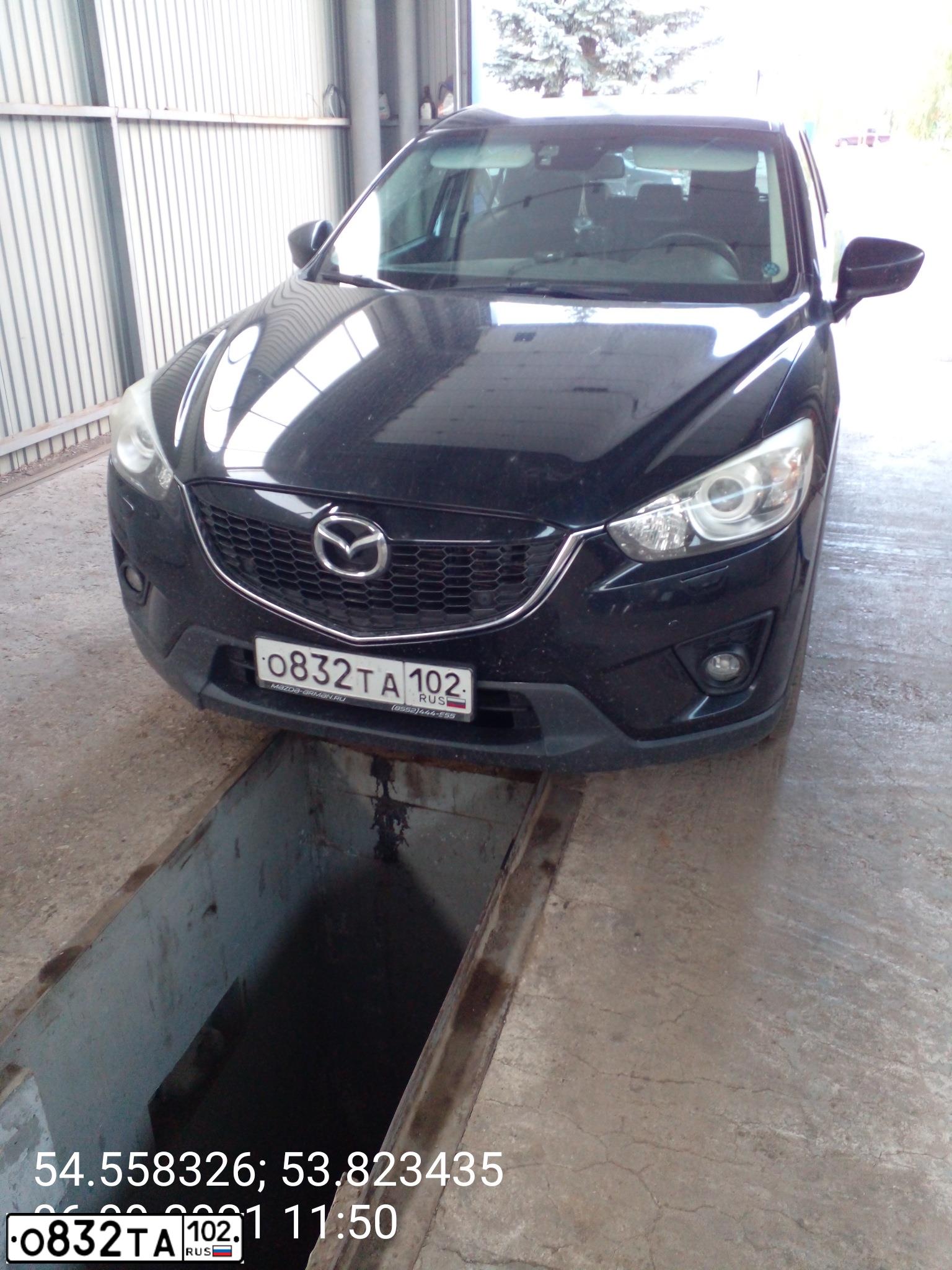 Фото автомобиля MAZDA CX-5, 2013 — госномер О832ТА102. Цвет: ЧЕРНЫЙ