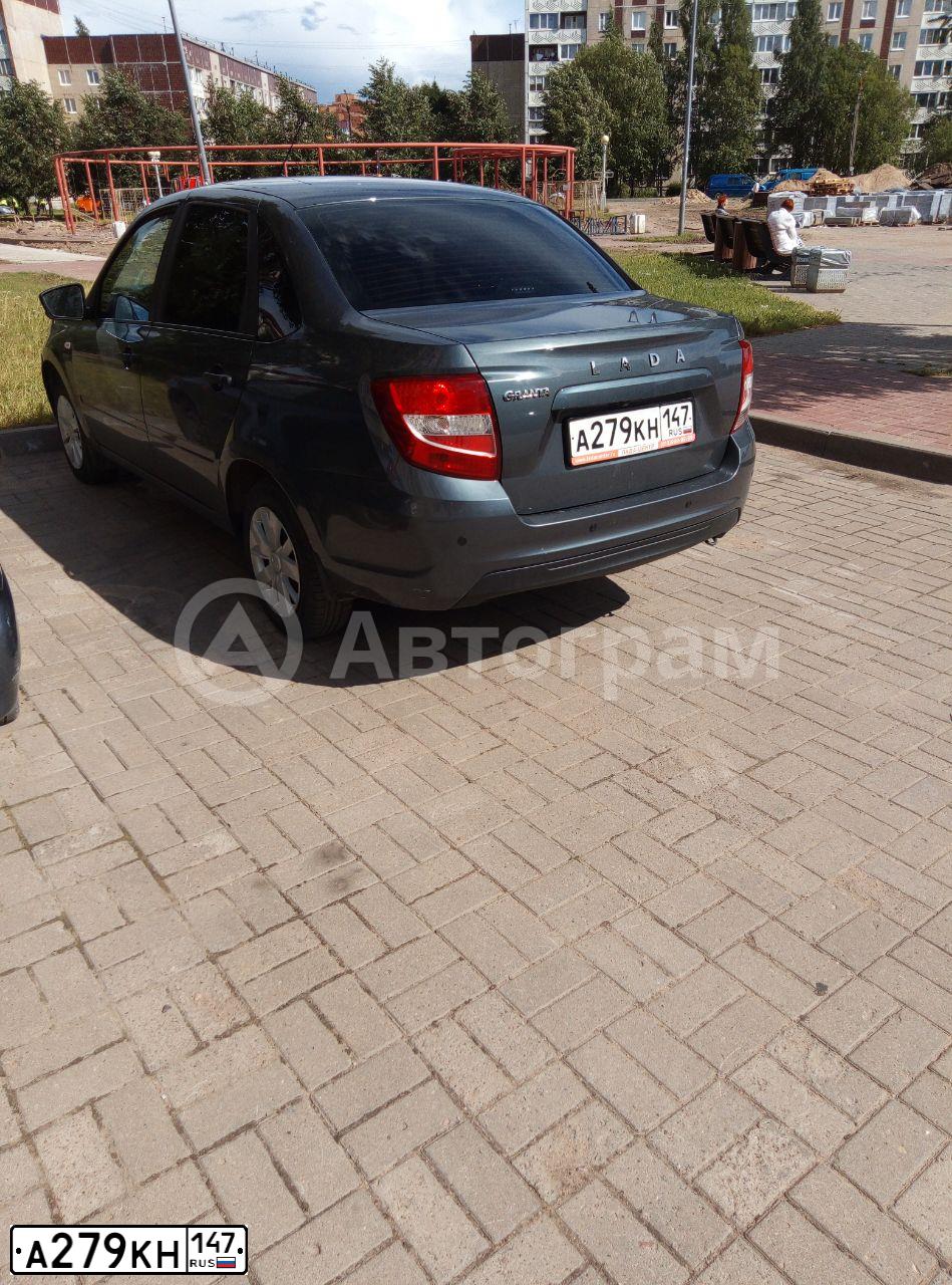Фото автомобиля SUZUKI SX 4, 2008 — госномер А279КН147. Цвет: КРАСНЫЙ