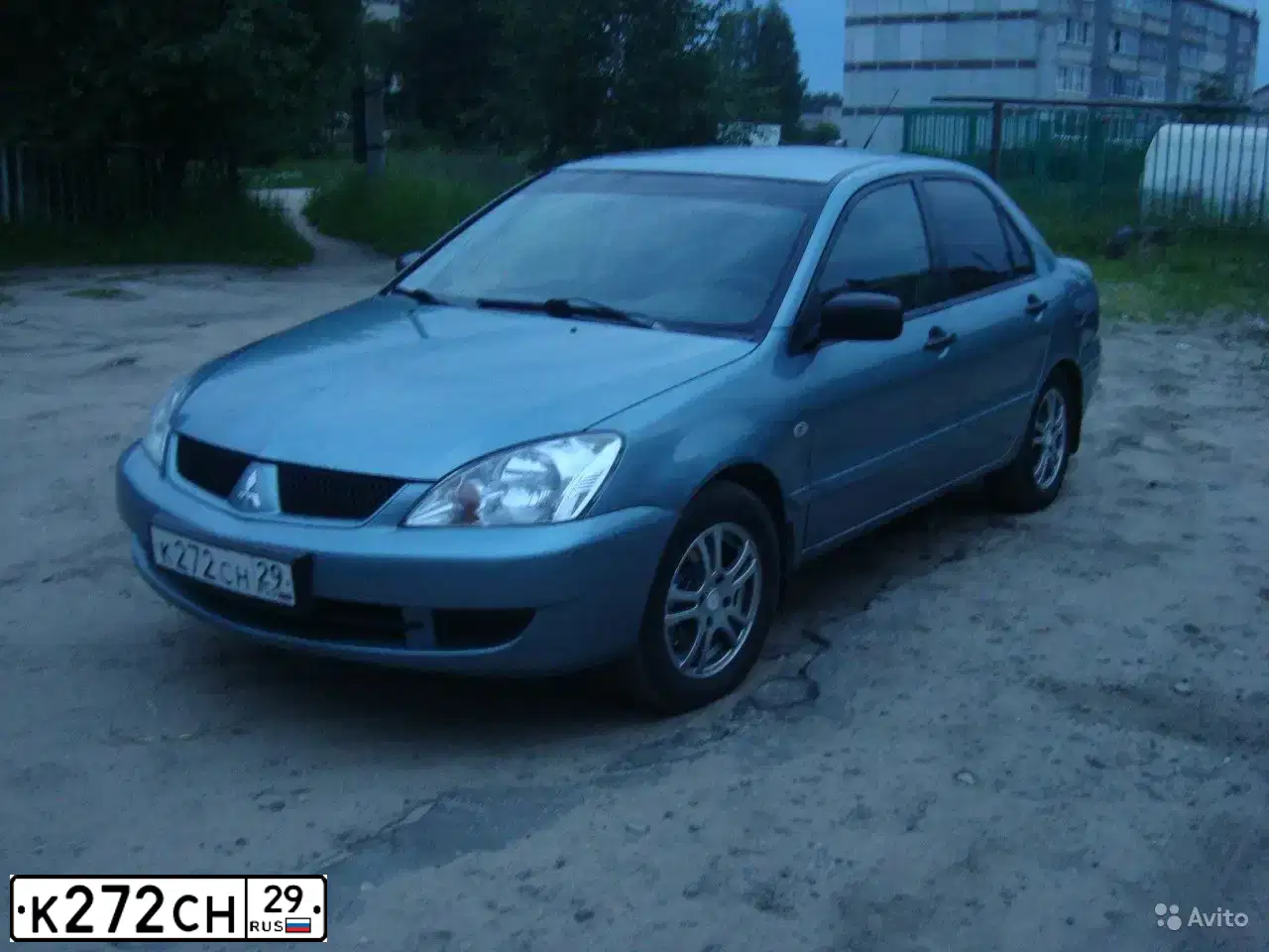 Фото автомобиля HYUNDAI IX35, 2011 — госномер К272СМ29. Цвет: Коричневый
