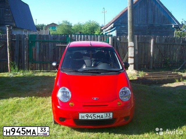 Фото автомобиля DAEWOO MATIZ, 2011 — госномер Н945МА33. Цвет: Красный