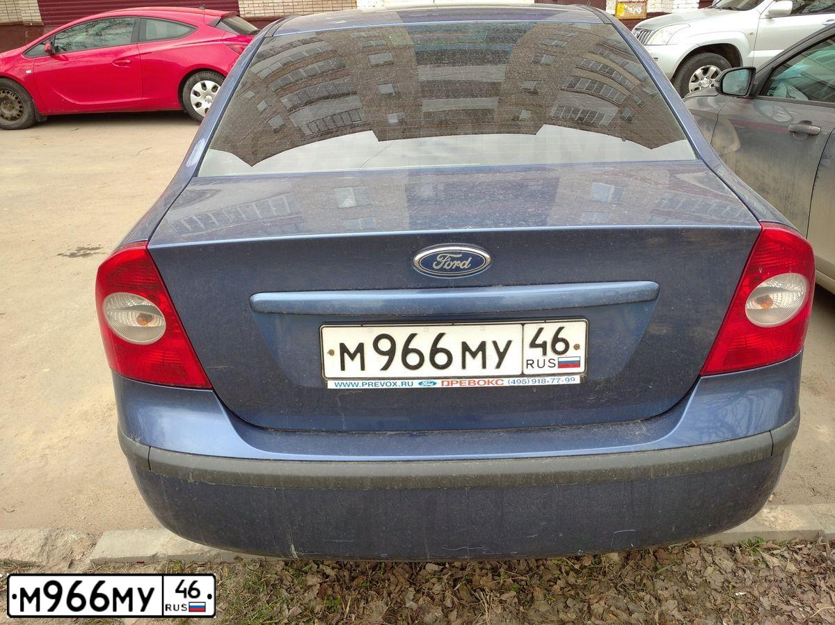 Фото автомобиля FORD FOCUS, 2005 — госномер В863РВ164. Цвет: синий