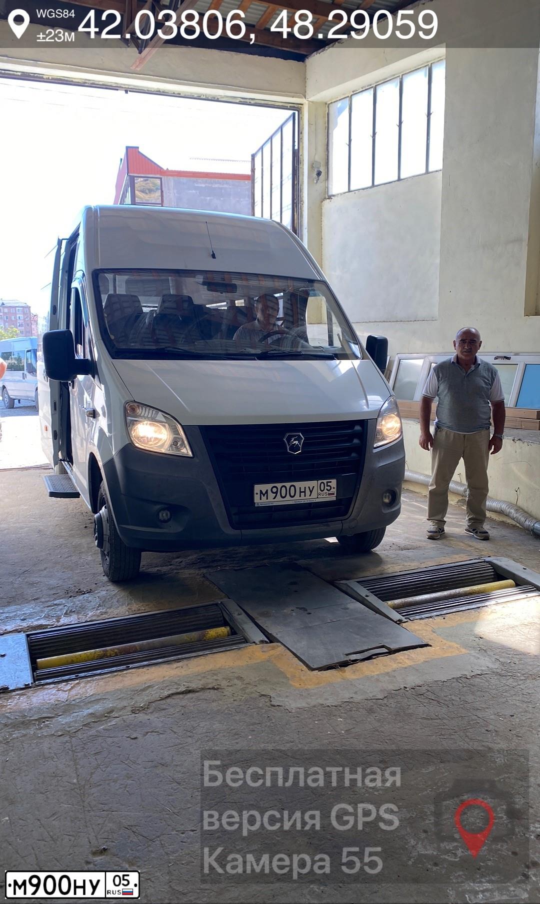 Фото автомобиля GAZ 3221 EL, 2008 — госномер М900НУ05. Цвет: Белый