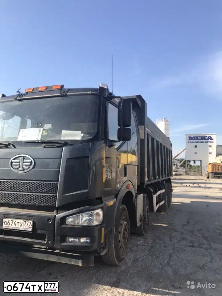 Фото автомобиля FAW JIEFANG CA, 2014 — госномер Х217КЕ763. Цвет: Серый