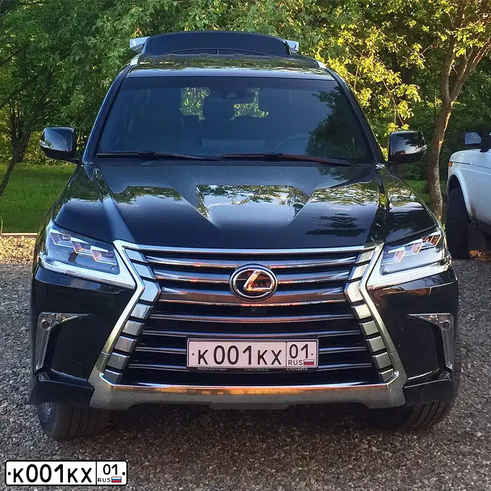 Фото автомобиля TOYOTA CAMRY, 2015 — госномер В606АН01. Цвет: ЧЕРНЫЙ МЕТАЛЛИК
