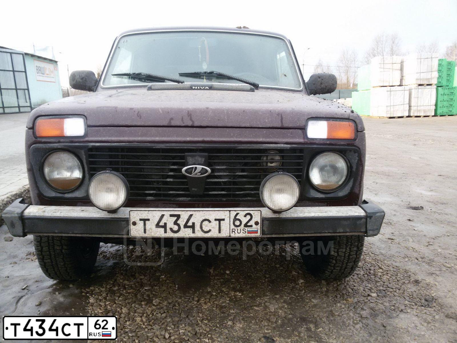 Фото автомобиля LADA NIVA, 2013 — госномер Т390УА62