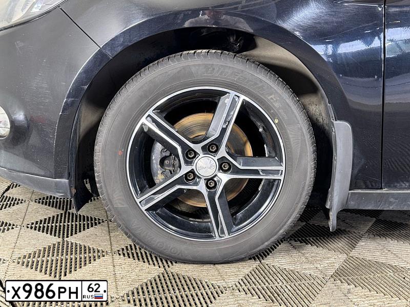 Фото автомобиля FORD FOCUS, 2012 — госномер Х986РН62. Цвет: ЧЕРНЫЙ