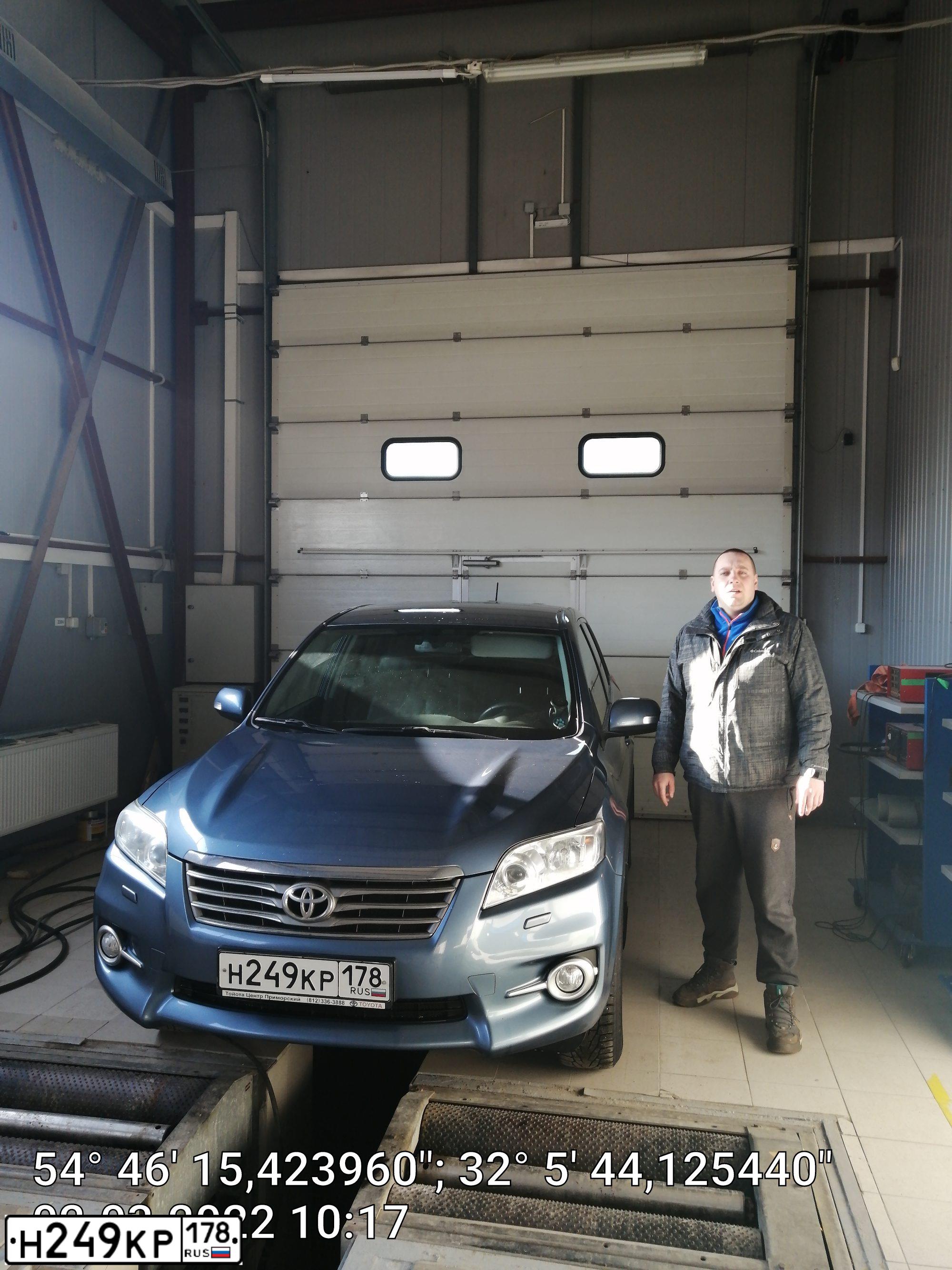 Фото автомобиля TOYOTA RAV4, 2012 — госномер Н249КР178. Цвет: Серо-Синий