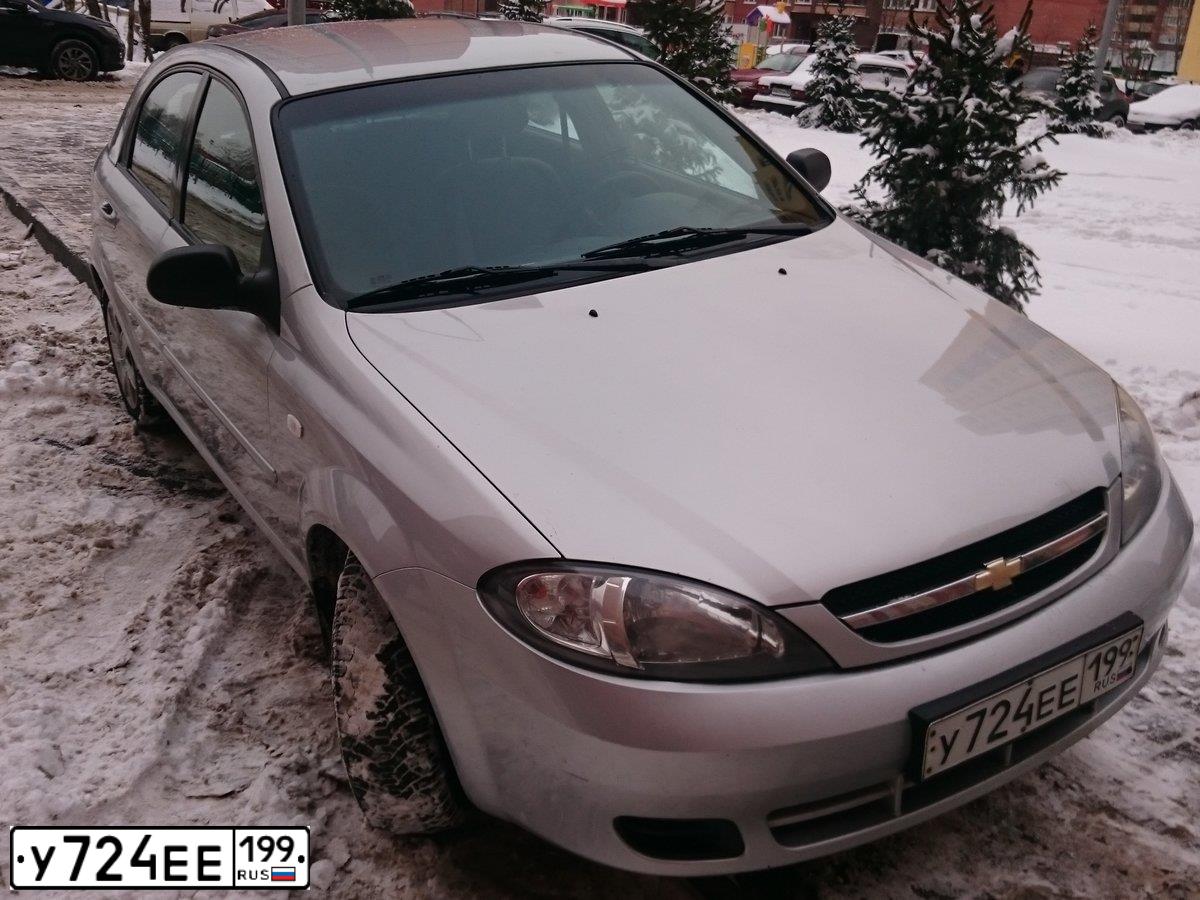 Фото автомобиля ВАЗ21063, 1991 — госномер М003МВ99. Цвет: БЕЛЫЙ
