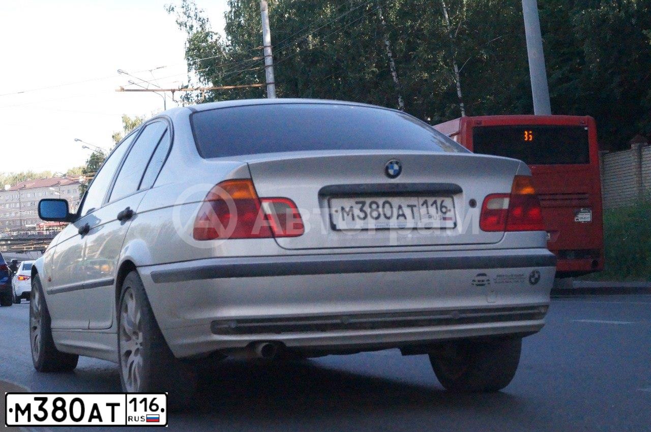 Фото автомобиля BMW SERIE 3, 1999 — госномер М380АТ116. Цвет: СЕРЕБРИСТЫЙ