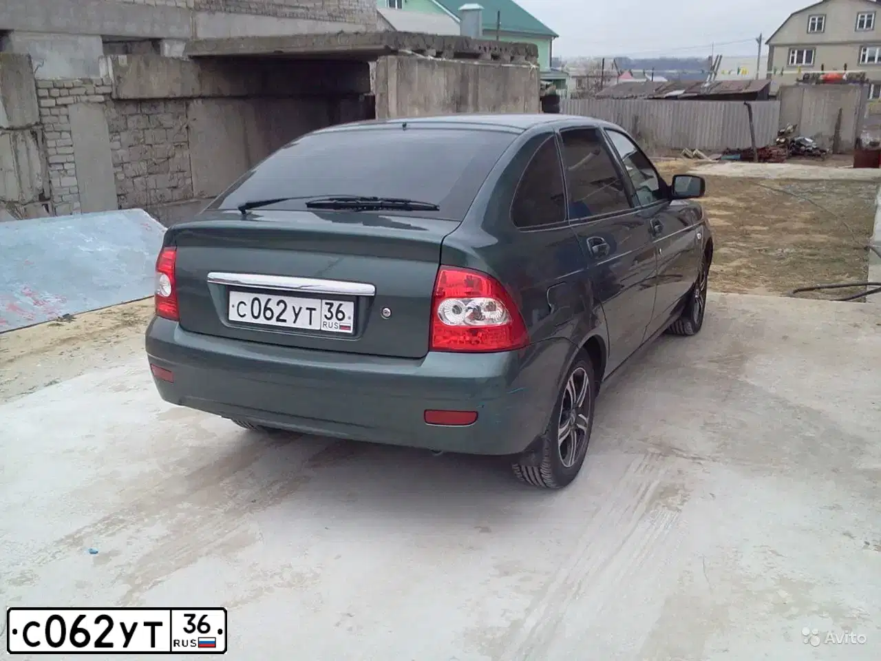 Фото автомобиля LADA PRIORA, 2011 — госномер Н721РТ136. Цвет: СЕРО-СИНЕ-ЗЕЛЕНЫЙ