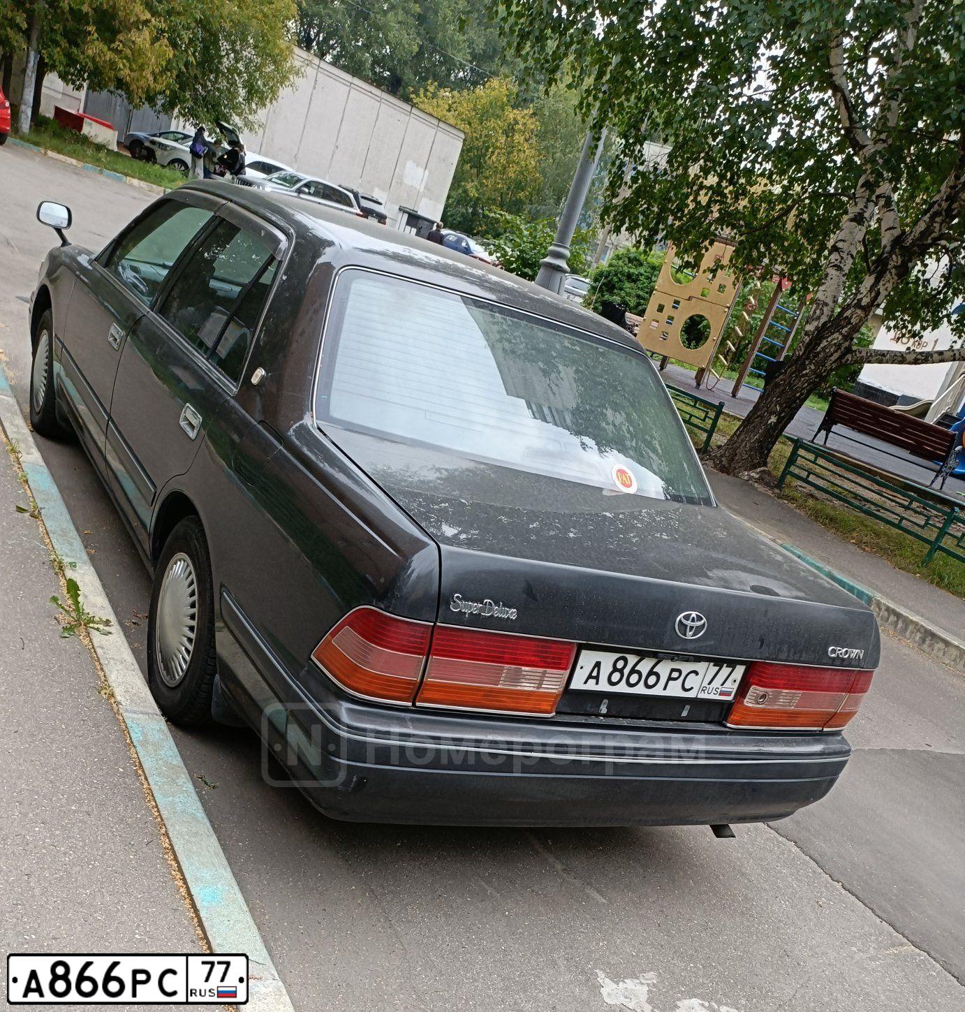Фото автомобиля NISSAN PRIMERA, 1997 — госномер А866РС77. Цвет: СЕРЫЙ