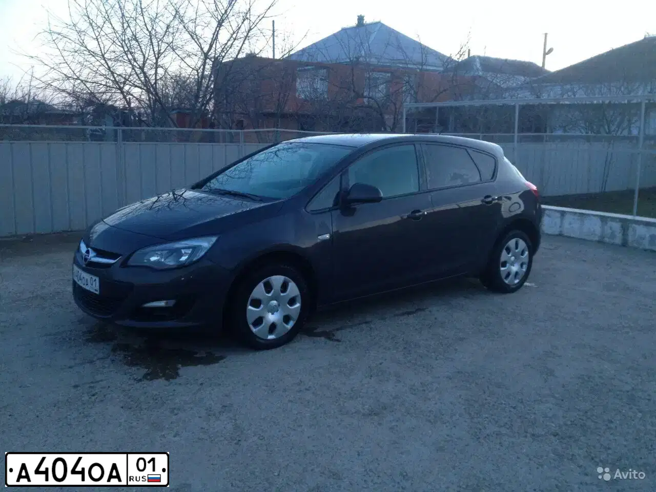 Фото автомобиля OPEL ASTRA, 2012 — госномер У231СА48. Цвет: СЕРЫЙ МЕТАЛЛИК