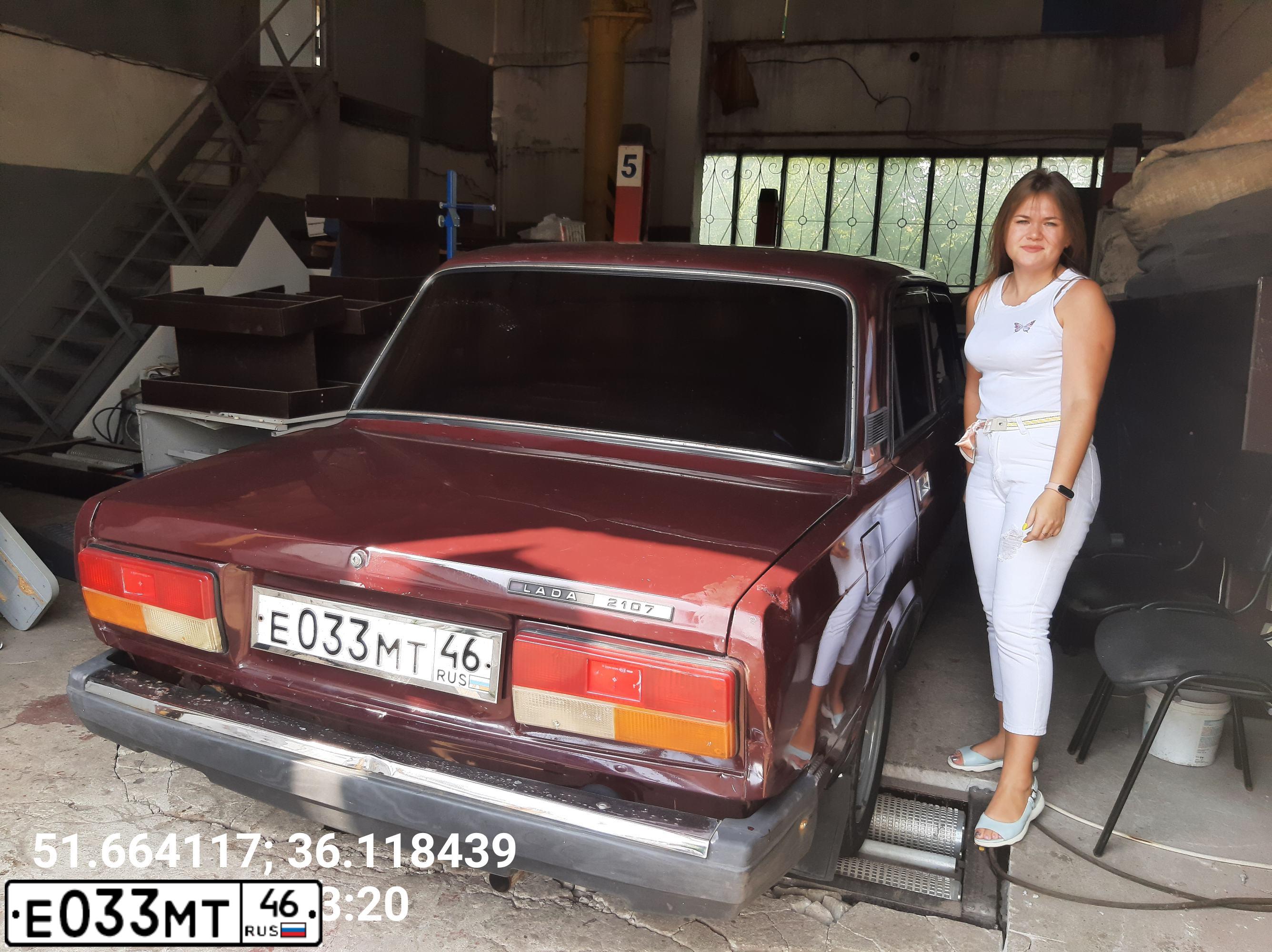 Фото автомобиля LADA 2107, 2006 — госномер Е033МТ46. Цвет: ТЕМНО-ВИШНЕВЫЙ