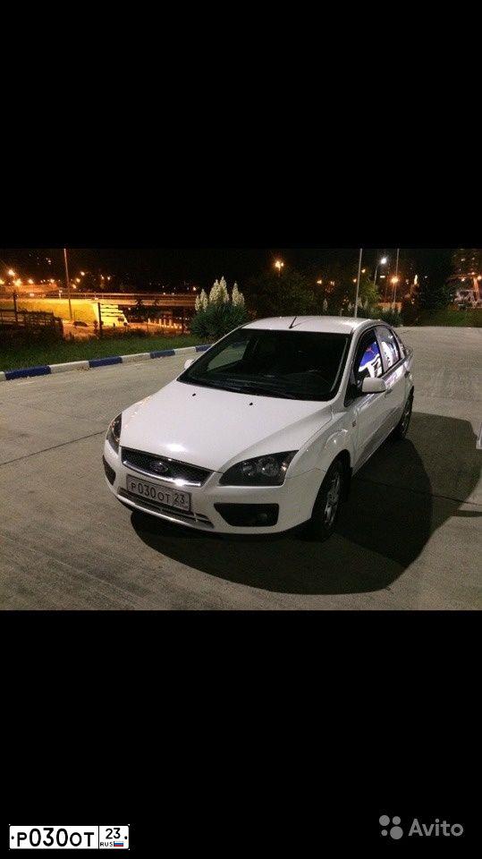 Фото автомобиля FORD FOCUS, 2006 — госномер К404ТХ93. Цвет: БЕЛЫЙ