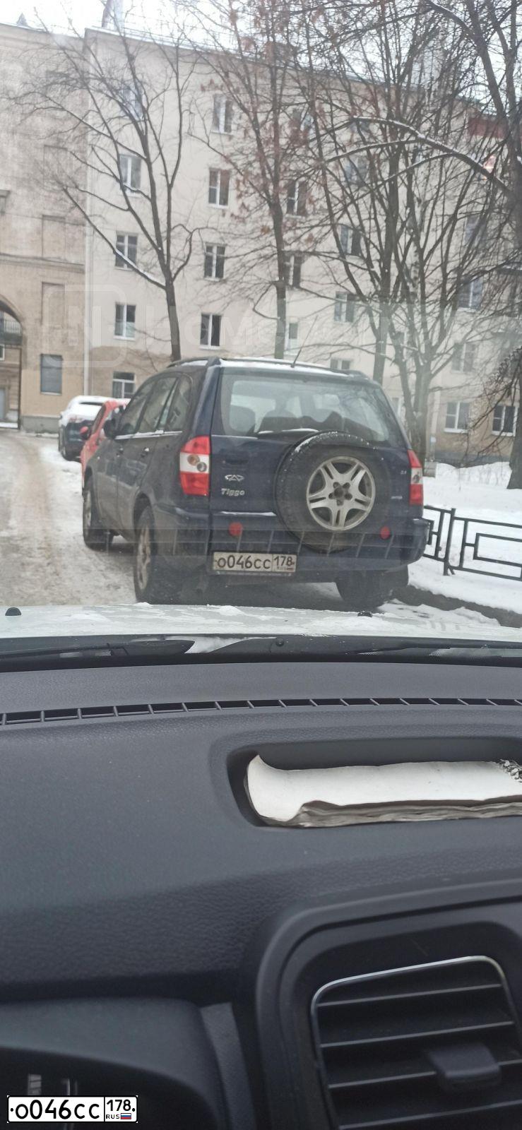 Фото автомобиля CHERY TIGGO, 2007 — госномер О046СС178. Цвет: СИНИЙ