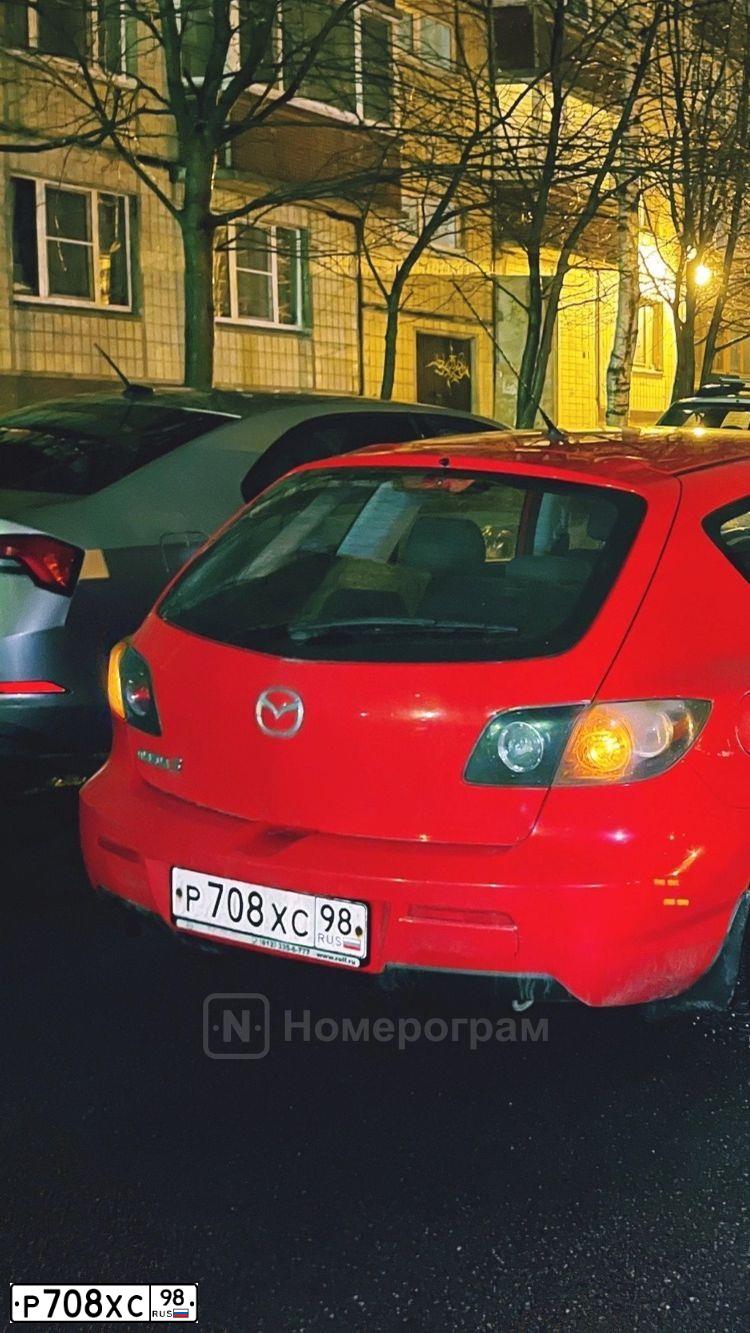 Фото автомобиля MAZDA 3, 2007 — госномер Р708ХС98. Цвет: КРАСНЫЙ