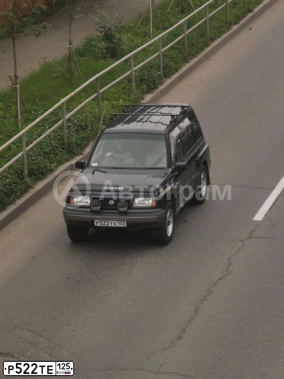Фото автомобиля RENAULT DUSTER НSRР39, 2021 — госномер Т142КС152. Цвет: Коричневый