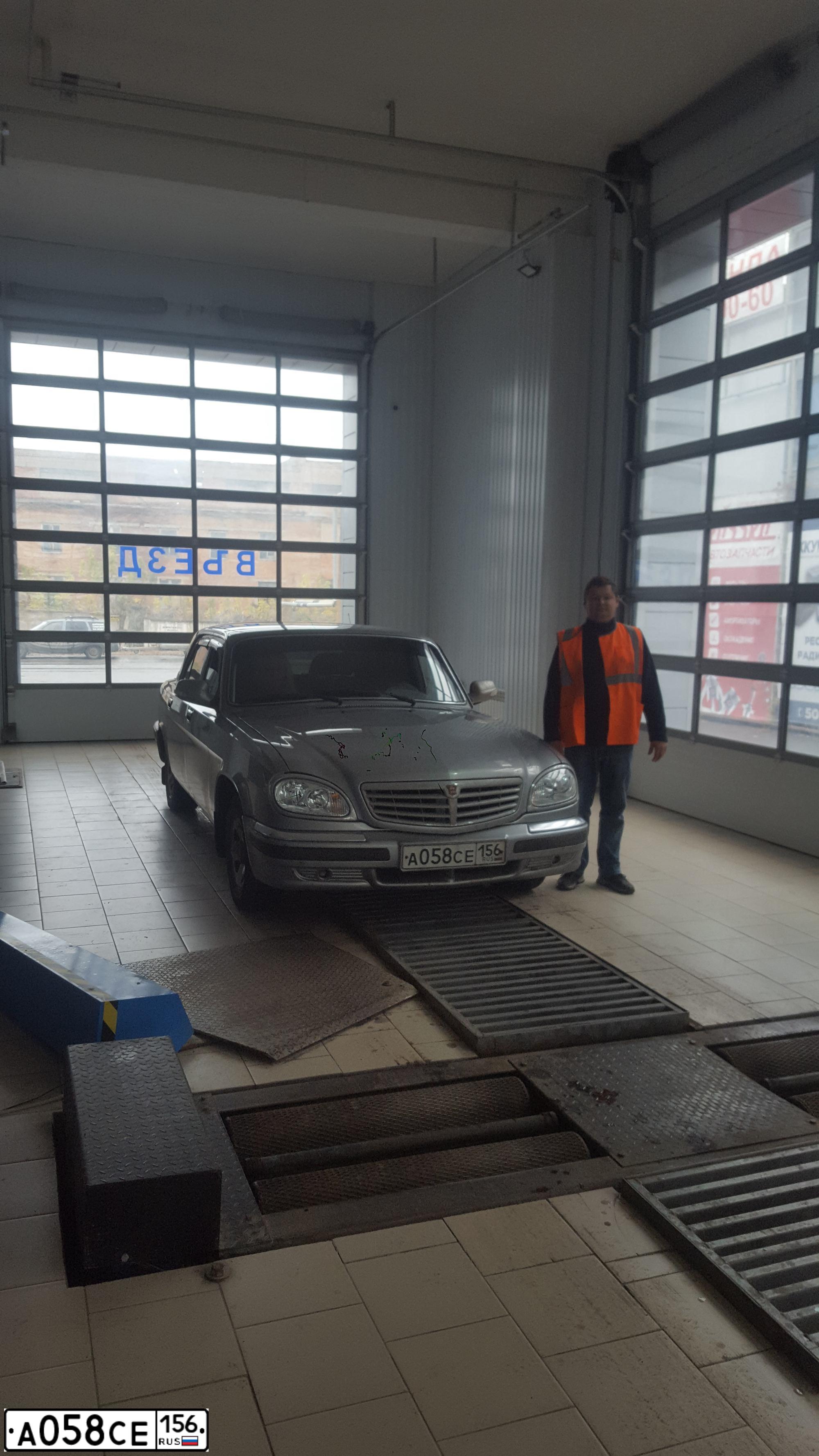 Фото автомобиля GAZ 3110, 2007 — госномер Е129СХ156. Цвет: СИЛЬВЕР