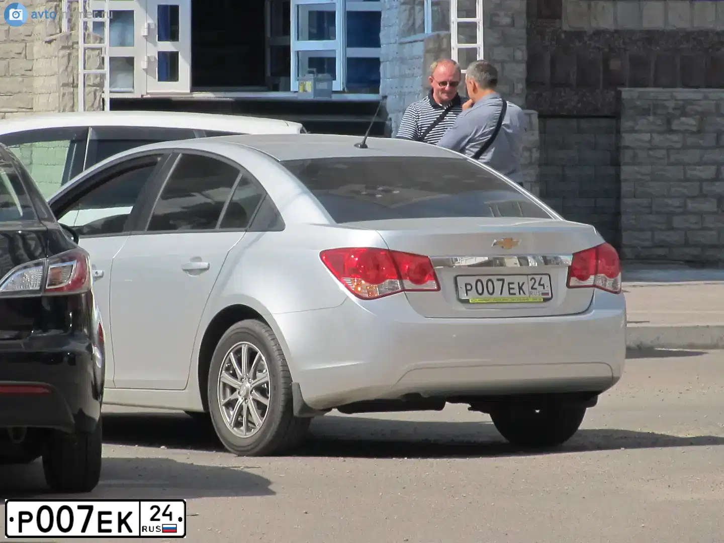 Фото автомобиля KIA K5, 2020 — госномер Х592ТН55. Цвет: Белый