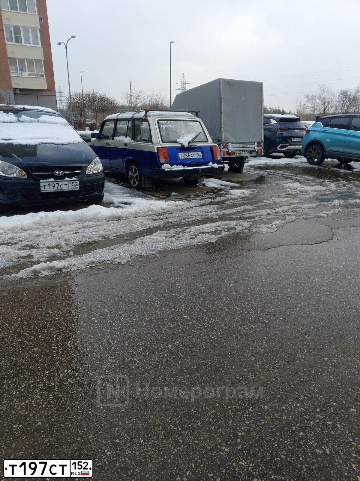 Фото автомобиля HYUNDAI GETZ, 2010 — госномер Т197СТ152. Цвет: ЧЕРНЫЙ