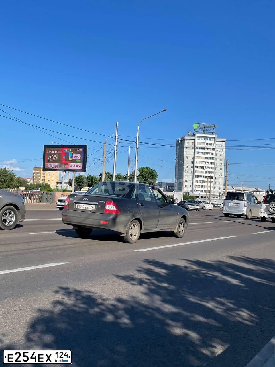 Фото автомобиля LADA 2170 PRIORA, 2012 — госномер Е254ЕХ124. Цвет: ЧЕРНЫЙ