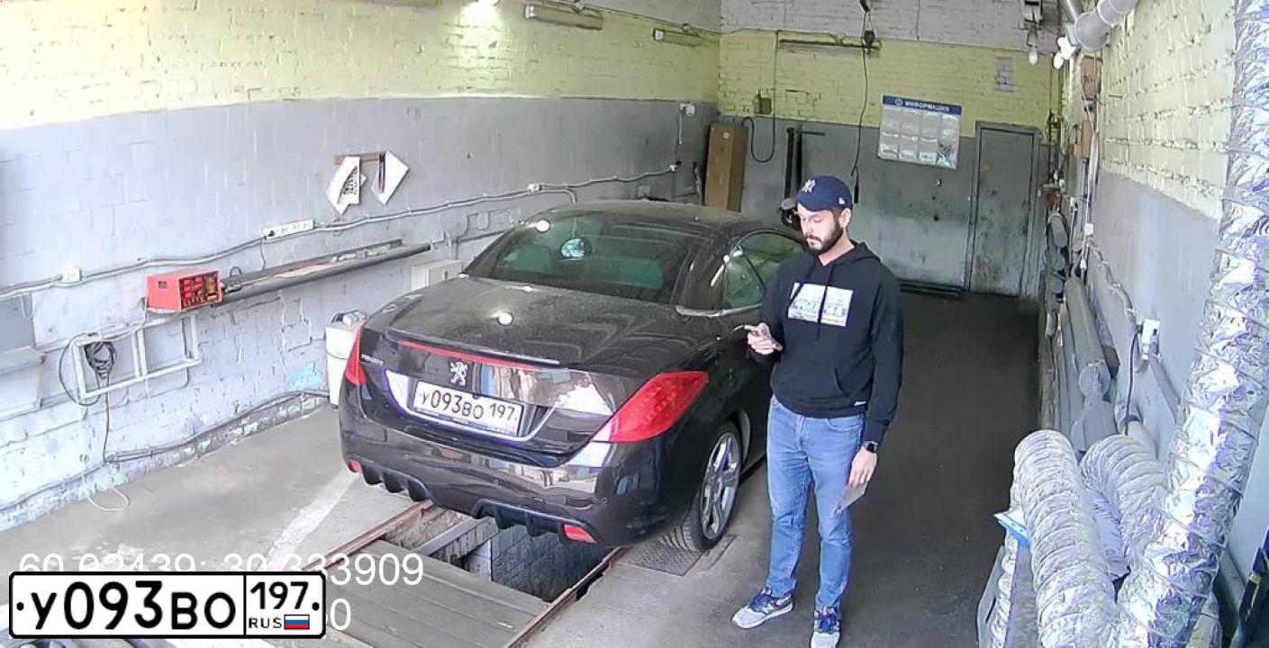 Фото автомобиля PEUGEOT 308, 2010 — госномер С038АС198. Цвет: Коричневый