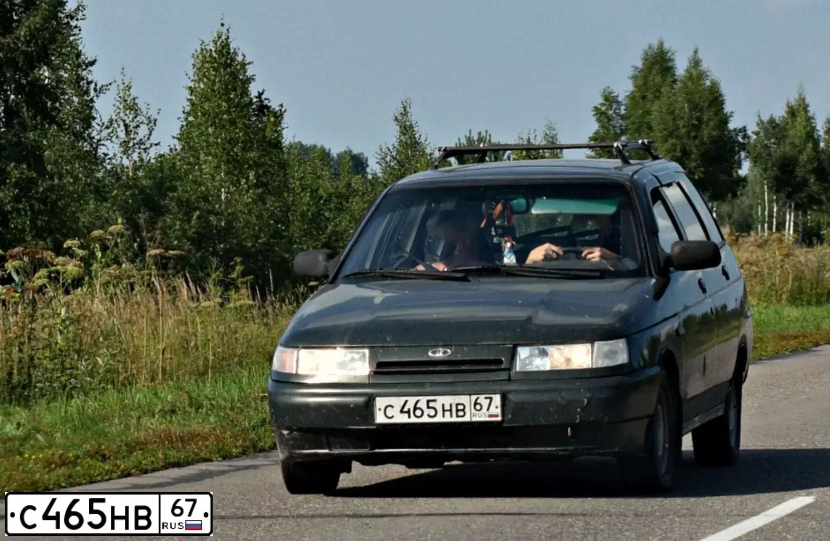 Фото автомобиля LADA 2111, 2004 — госномер С465НВ67. Цвет: ТЕМНО-ЗЕЛЕНЫЙ