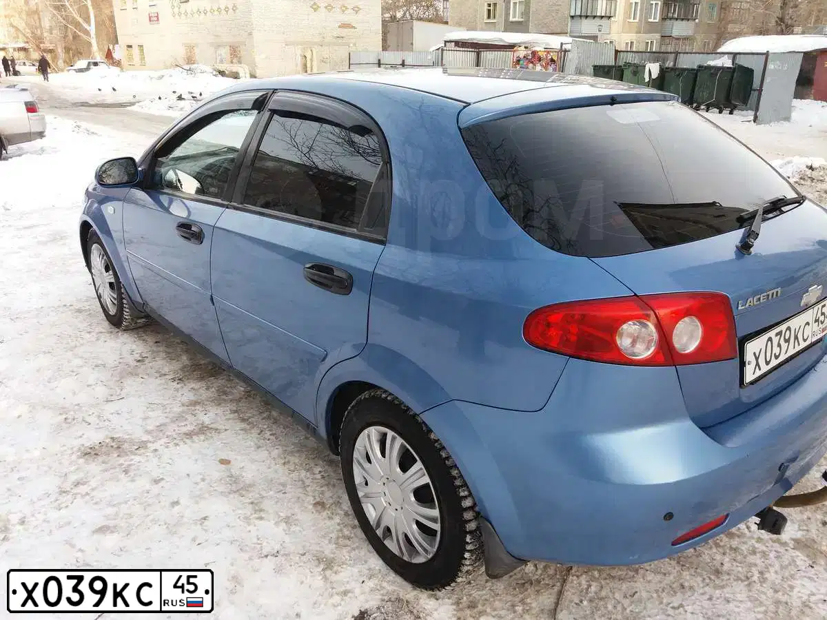 Фото автомобиля CHEVROLET LACETTI, 2005 — госномер Х691СМ72. Цвет: синий