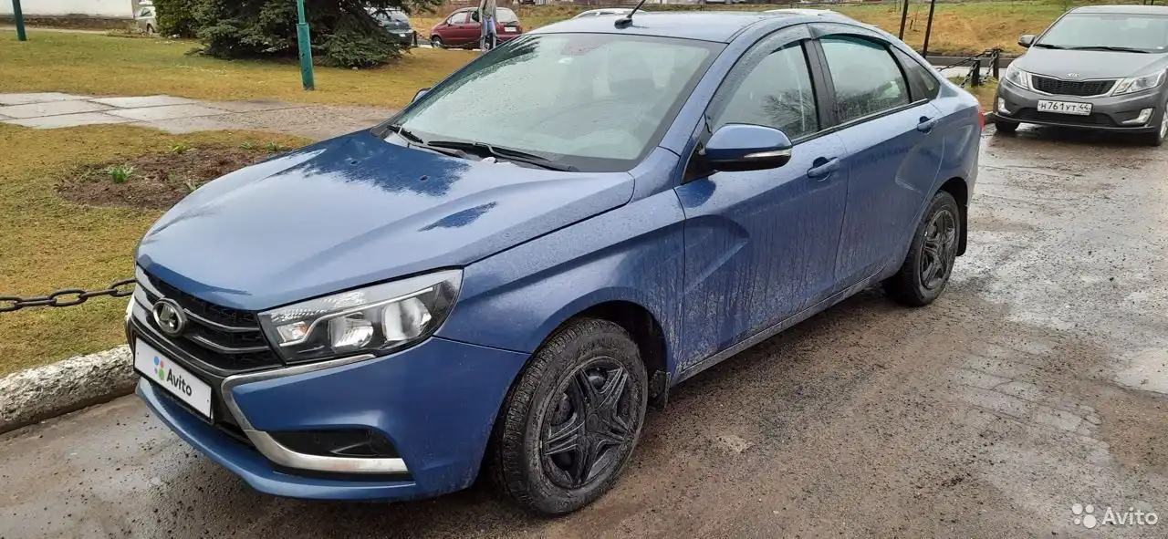 Фото автомобиля KIA RIO, 2012 — госномер Н761УТ44. Цвет: СЕРЫЙ