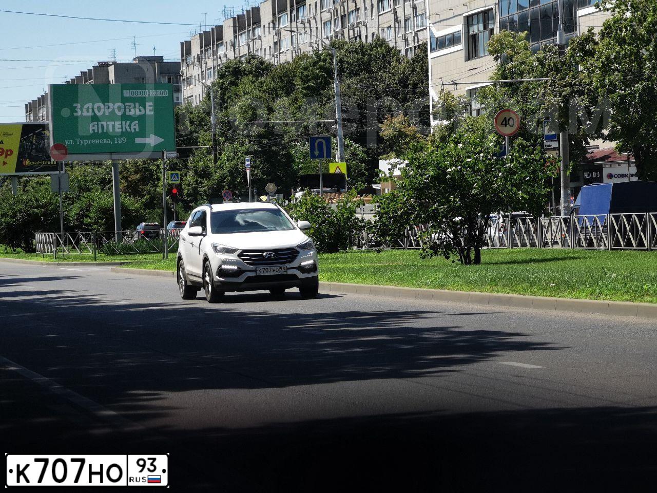 Фото автомобиля MITSUBISHI OUTLANDER, 2008 — госномер А637РА92. Цвет: ЧЕРНЫЙ