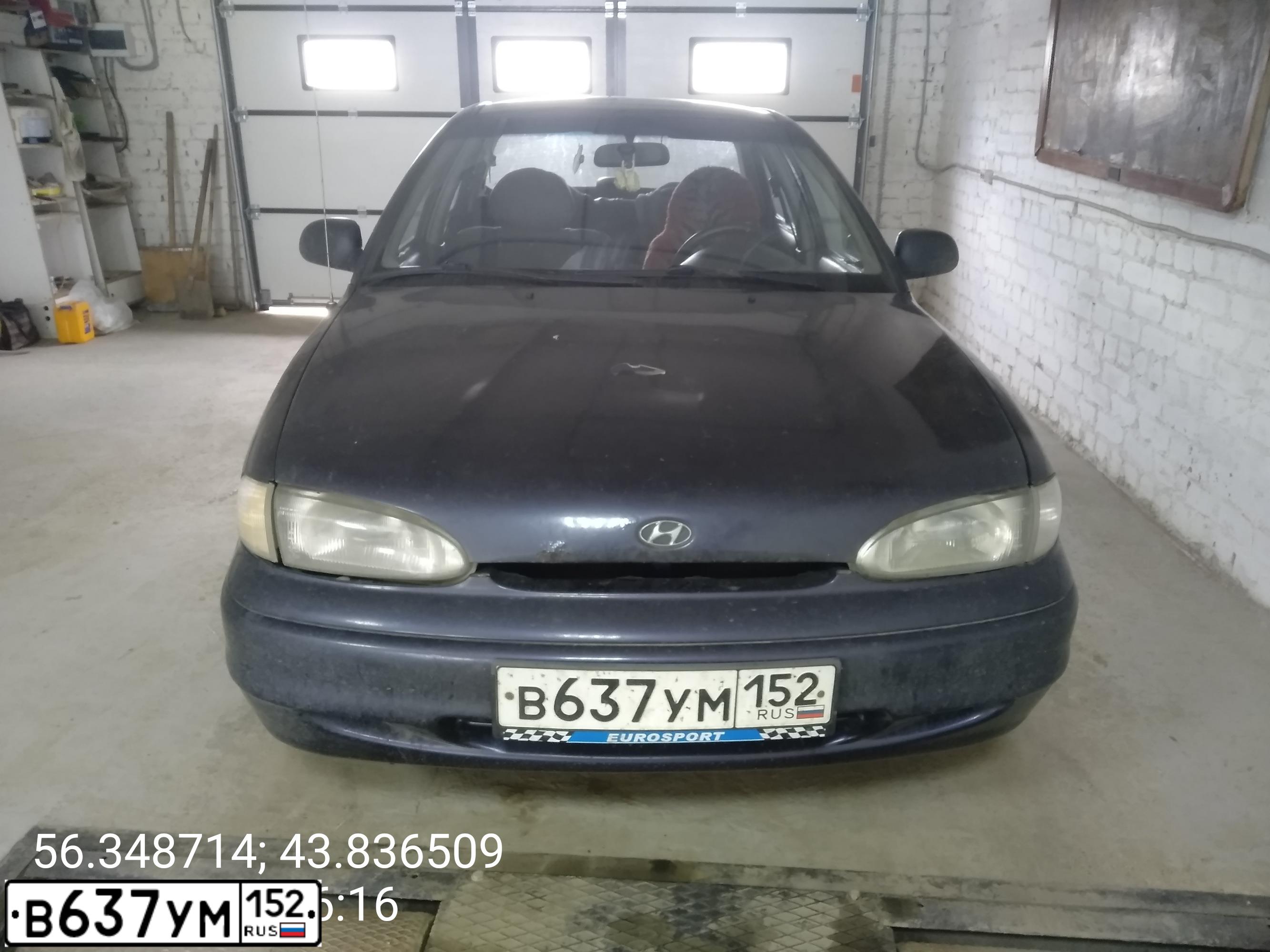 Фото автомобиля HYUNDAI ACCENT, 1996 — госномер В215ОН77. Цвет: ФИОЛЕТОВЫЙ